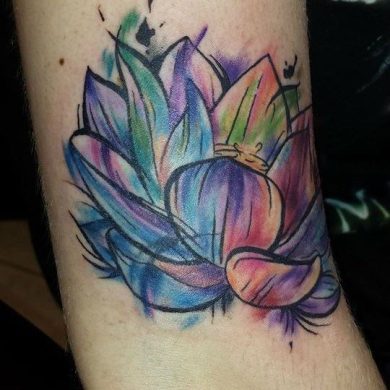 Aquarell Lotusblume Tattoo