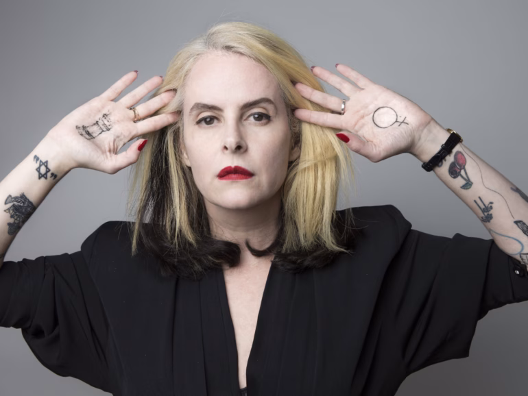 As tatuagens de Fernanda Young