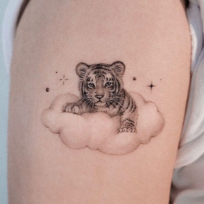 tiger with cubs tattoo  Google Search  Cubs tattoo Tiger tattoo Tattoos