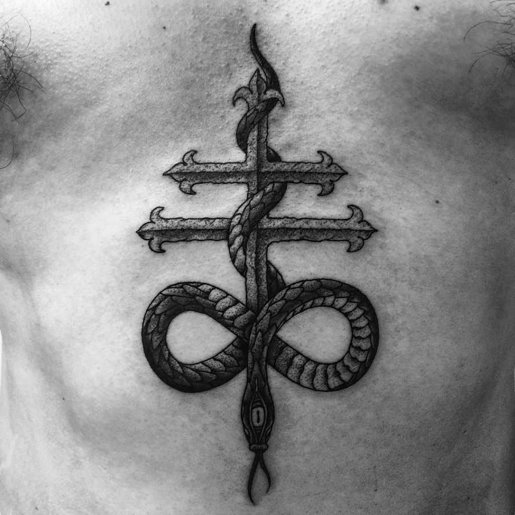 Significado de los tatuajes de la cruz de Leviat (símbolo del azufre)