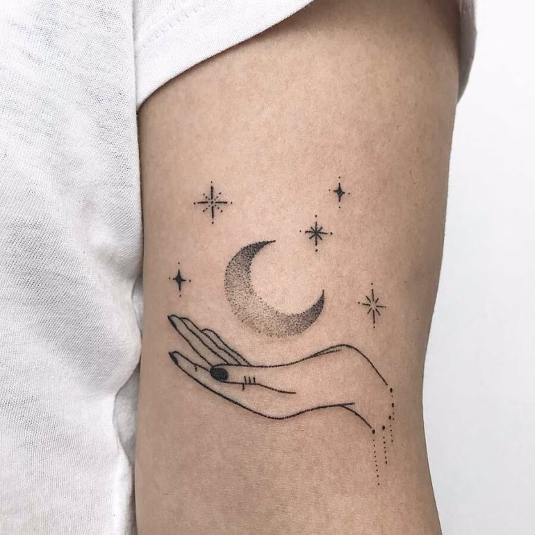 Significado de Tatuagens de Lua Crescente e Estrela
