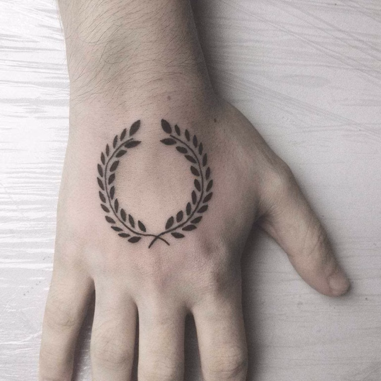 Significado de Tatuagem de Coroa de Louros