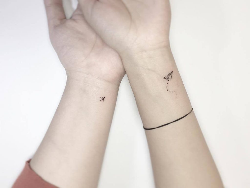 Unique & Cute Travel Tattoo Ideas For Women | Hand tattoos, Discreet tattoos,  Simplistic tattoos