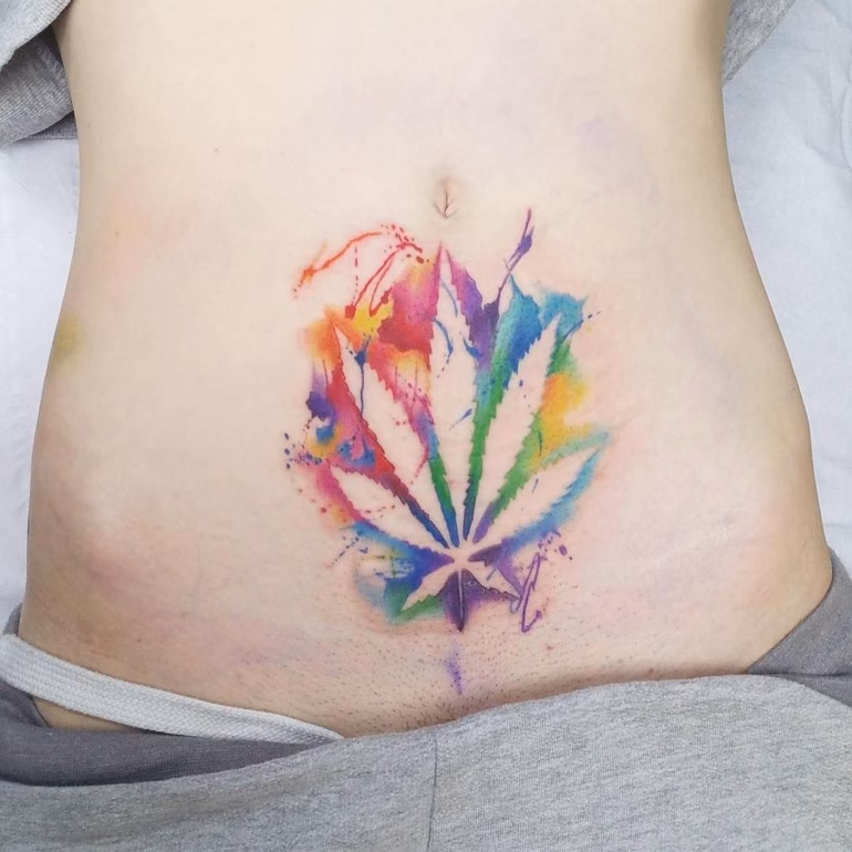 Significado de tatuagens de folha de maconha