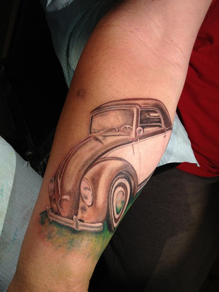 Cacto old school flash tattoo by Lucas Nascimento