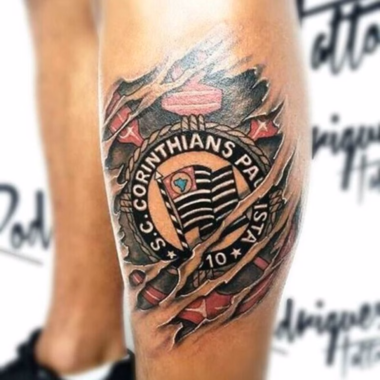 Tatuagens do símbolo do Corinthians