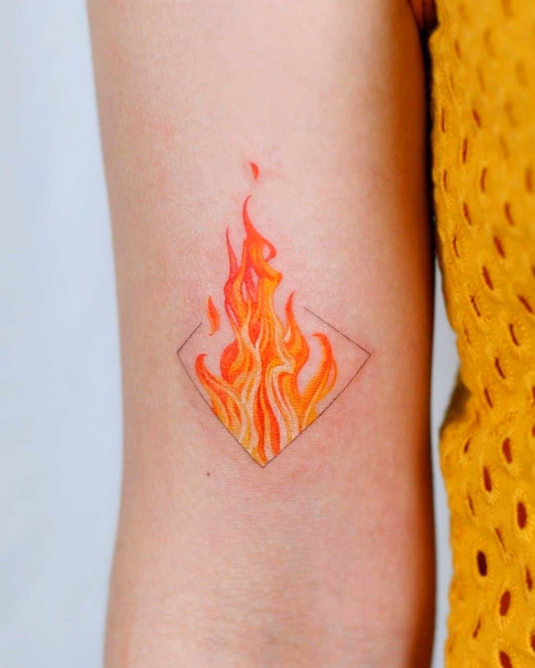 Significado de Tatuagens de Fogo e Fogueira