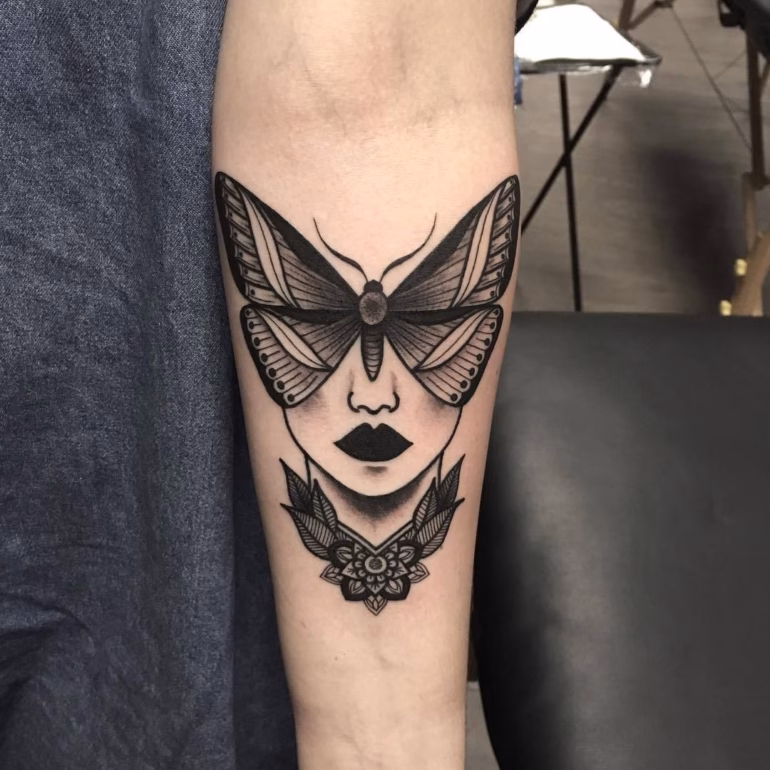 Tatuagens de máscaras de carnaval